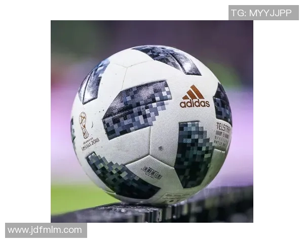 足球明星的英语名字背后的故事与文化影响探讨