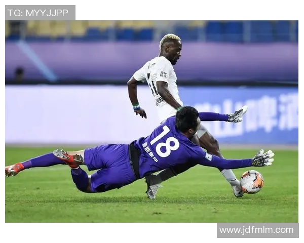 足球明星精彩瞬间集锦精美踩点图片展示与解析